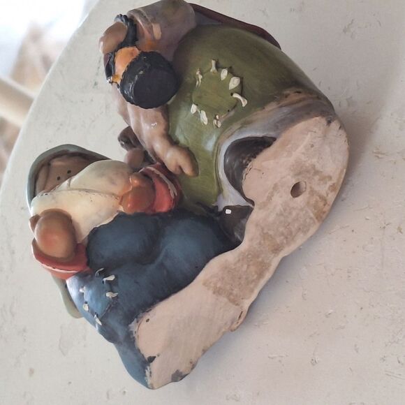 TII COLLECTIONS RESIN NATIVITY HOLY FAMILY FIGURINE Folksy One Solid Piece 5" - Picture 11 of 12